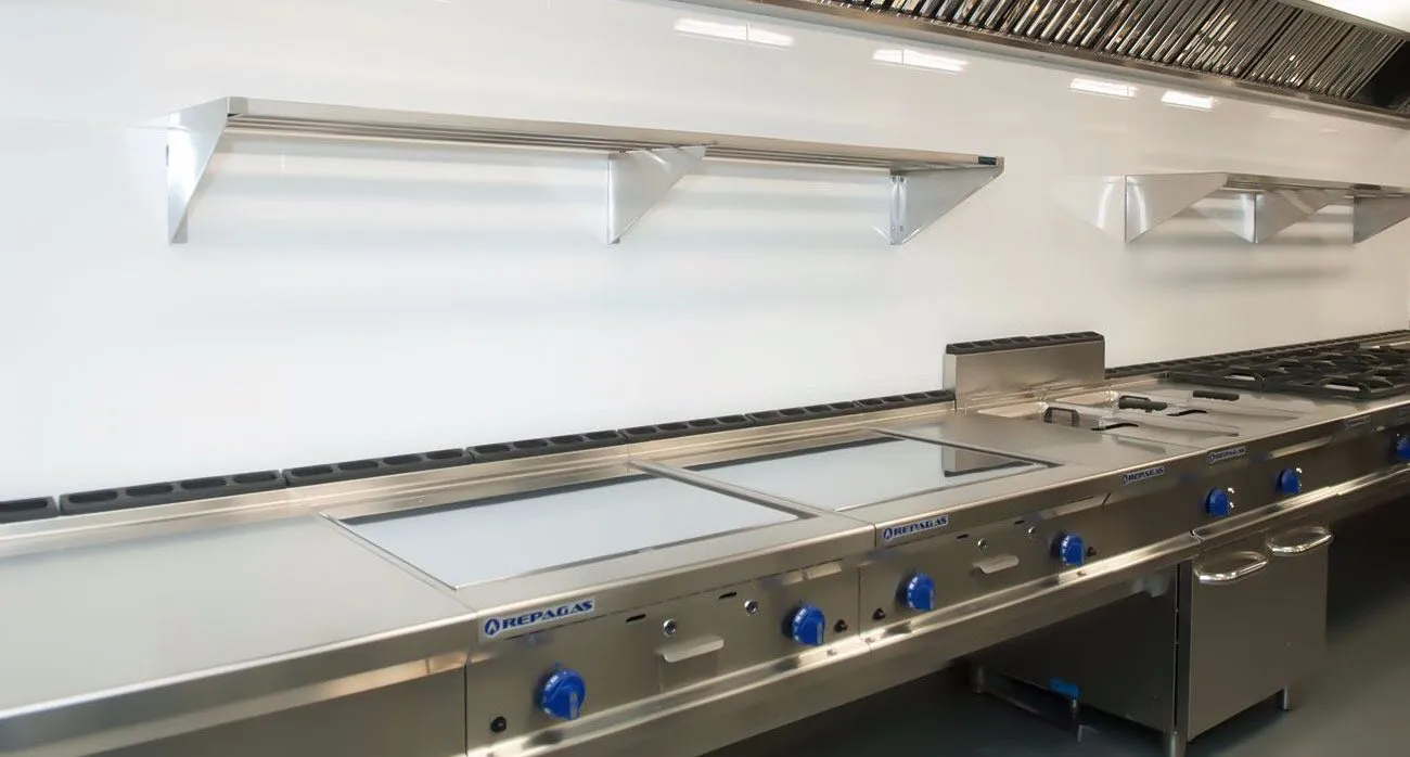 Cocina profesional para Hotel Suitopia