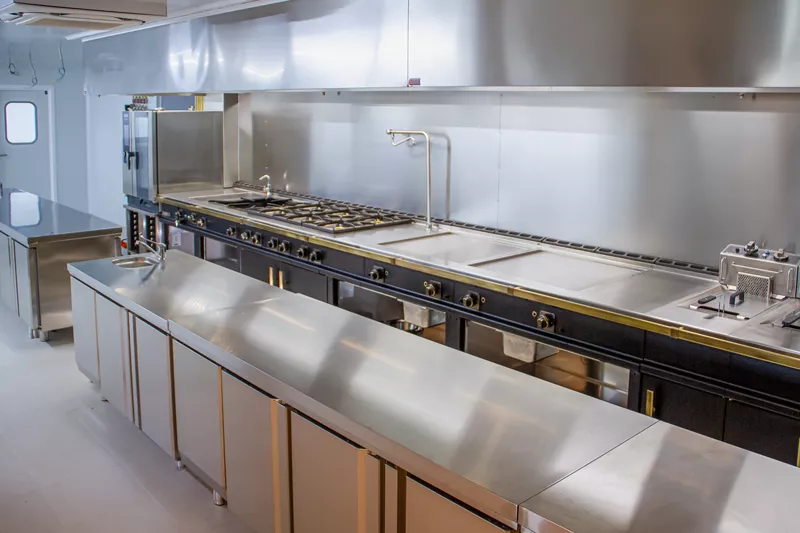 cocina-profesional-casos-exito-las-nieves-2